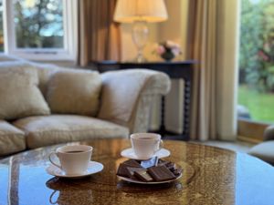 Photo 5- click for photo gallery